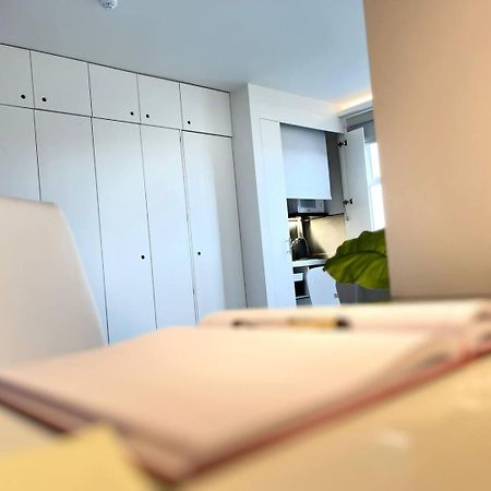 Apt 12 Luxury Living Chic Studio Steps From Beach Hove Exteriér fotografie