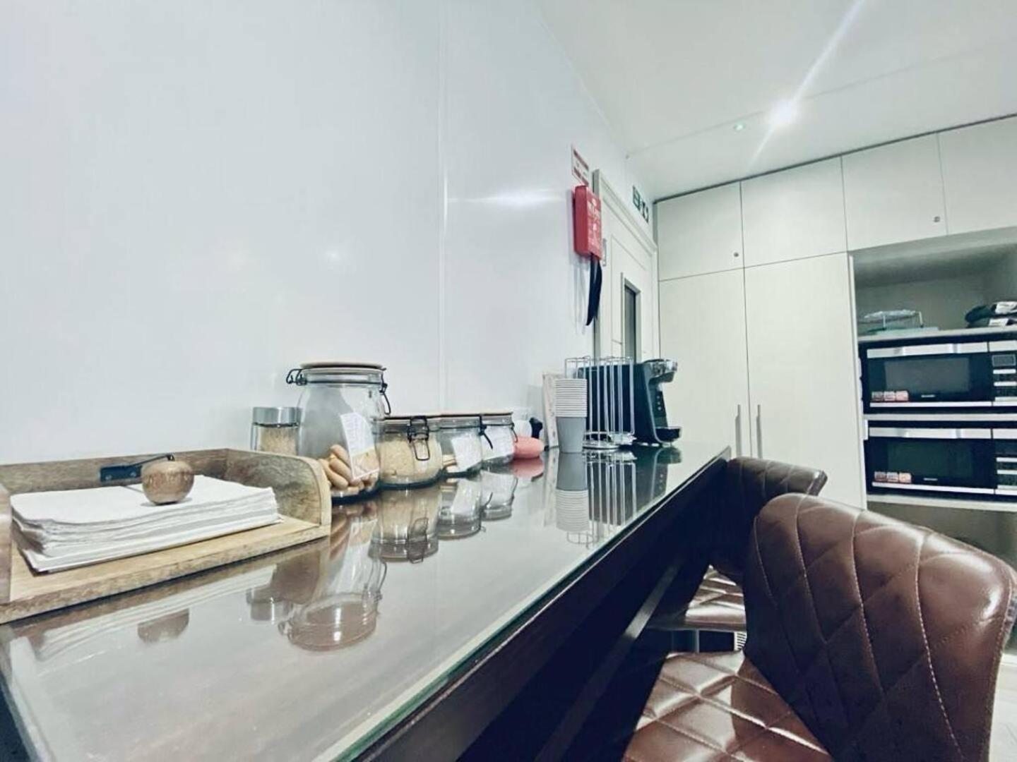 Apt 12 Luxury Living Chic Studio Steps From Beach Hove Exteriér fotografie